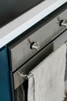 Stove needing repair in Choctaw